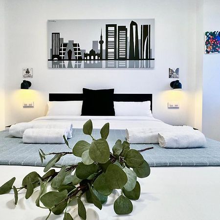 Charming Madrid Principe Pio Apartment Bagian luar foto