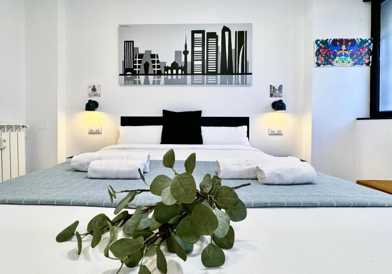 Charming Madrid Principe Pio Apartment Bagian luar foto